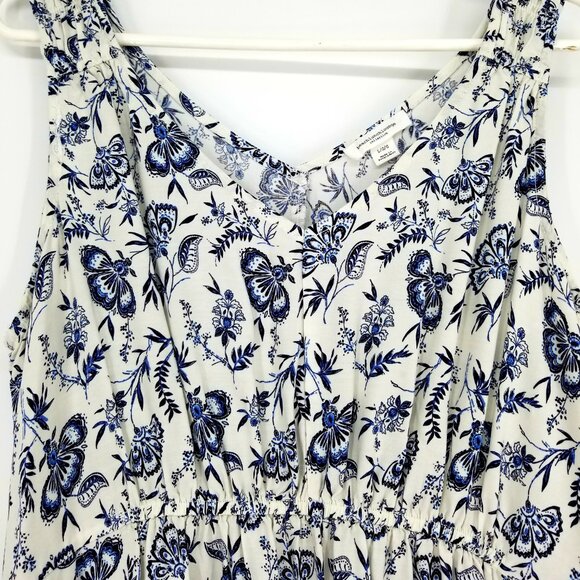 Sleeveless V-Neck Flowy Maxi Dress - Beachy, Cottagecore Blue/White Pattern - Picture 3 of 8